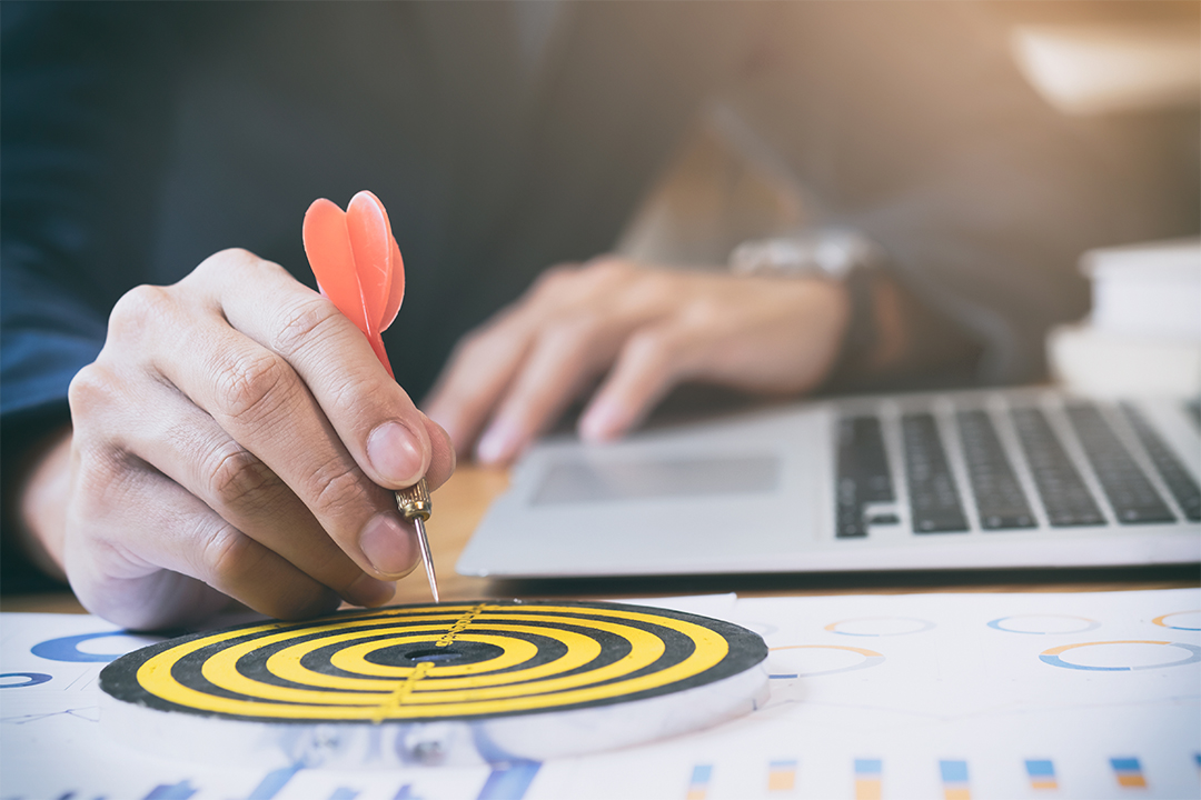Retargeting 101: How to Bring Back Window Shoppers and Boost ROI